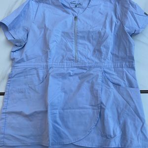 Buttersoft Scrub tulip top and jogger bottoms